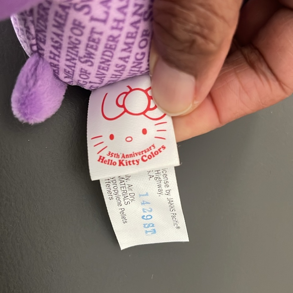 πβ€οΈπππ©· Set of 5 Hello Kitty Colors by Sanrio 35th Anniversary. Clean/LikeNew - Picture 2 of 9
